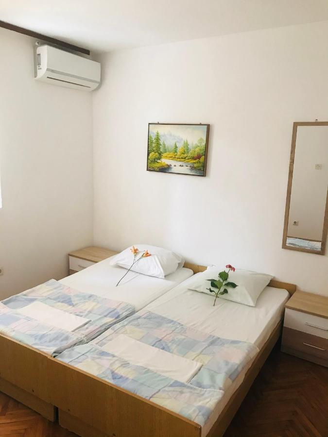 Apartments Mm Budva Luaran gambar