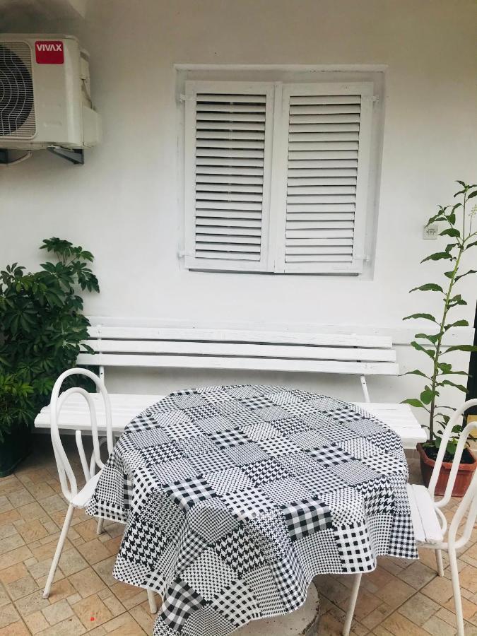 Apartments Mm Budva Luaran gambar